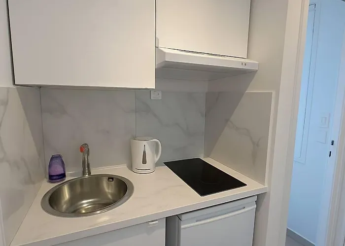 Апартаменты 13 Avec Ascenseur - 2p *