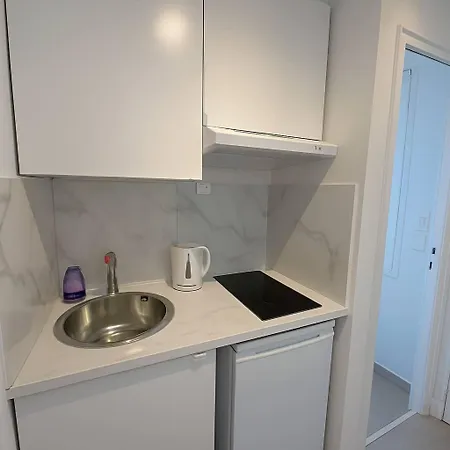 Apartman 13 Avec Ascenseur - 2p *