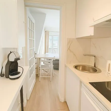 13 Avec Ascenseur - 2p 公寓